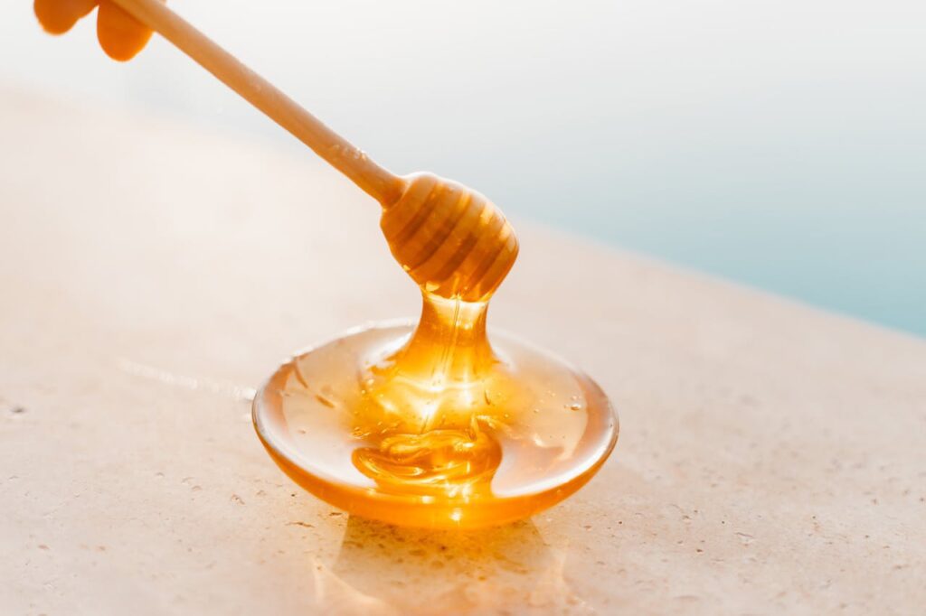幼兒咳嗽喝蜂蜜水有效嗎？兒童醫院醫師告訴你！